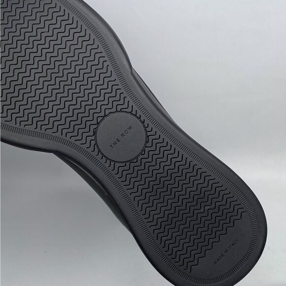 The Row Rubber-trimmed scuba ankle boot size 39 - Picture 15 of 15